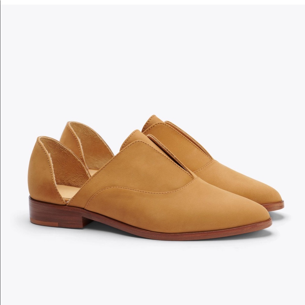 Nisolo Emma D’Orsay Slip-On in Sand (NWB)
